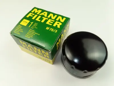 Фільтр масляний Mann W 75/3